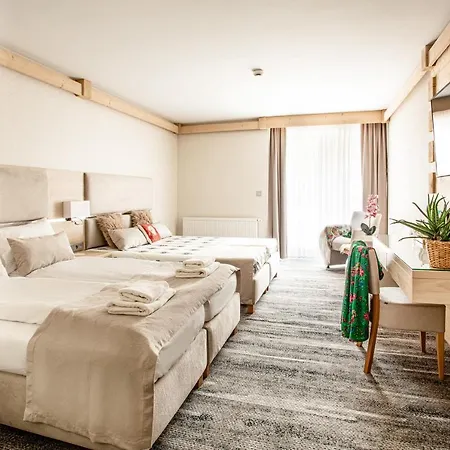 לינה וארוחת בוקר Cannes - Grota Solna, Sauna Finska *