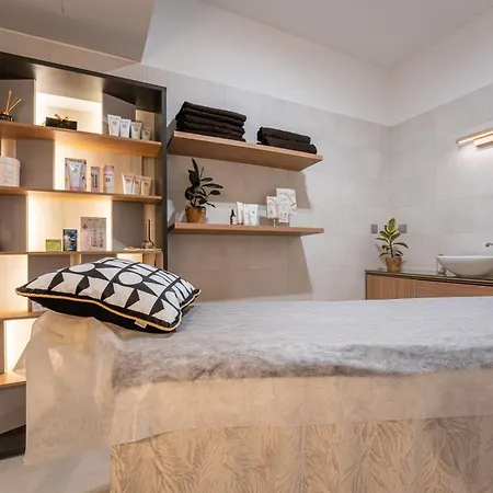 Cannes - Grota Solna, Sauna Finska Nocleg ze śniadaniem